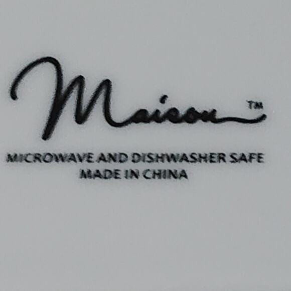 Essentials 8" Maison Covered Butter Dish Rectangular Finial Handle White Ceramic - Picture 3 of 4